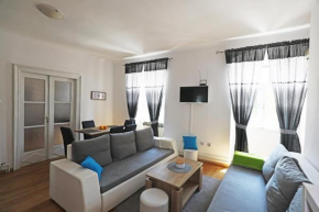 ODEON Apartment And Rooms